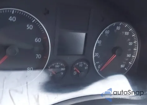 2007 Volkswagen Rabbit 4-Door из США, поврежденный, VIN WVWCS71K47W019819